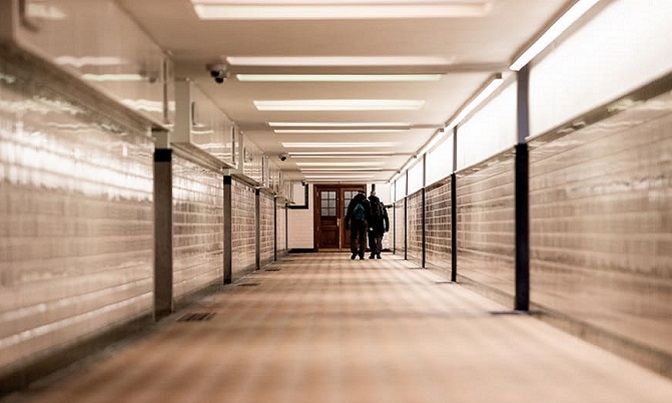 Nuevo complejo institucional implementa una arquitectura de comunicaciones integral y resiliente.